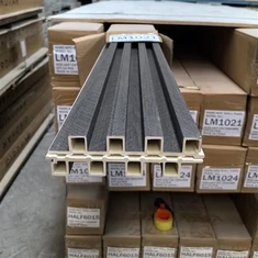 Puidust vooderdussein