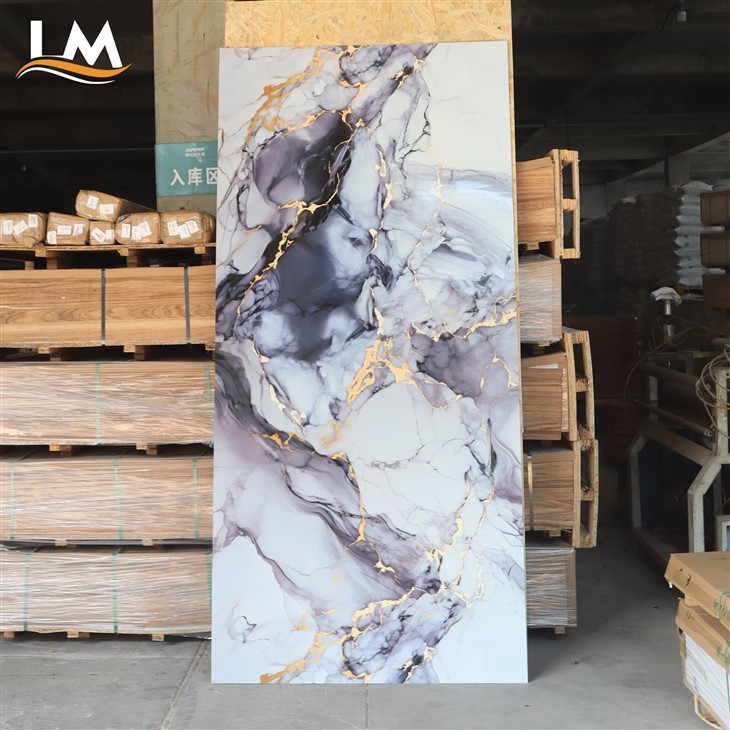 Öko-teadlikud kõrgläikega veekindlad seinapaneelid